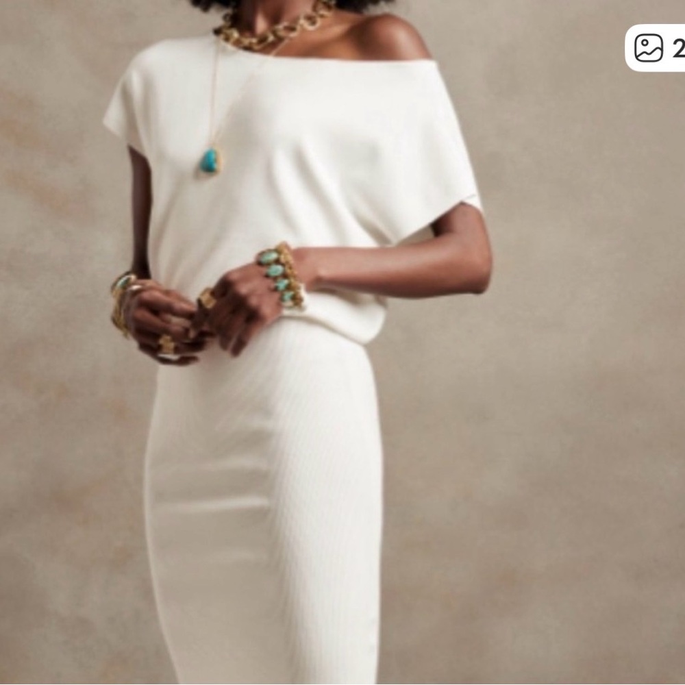 Banana Republic Off the Shoulder Knit Cream White Dress